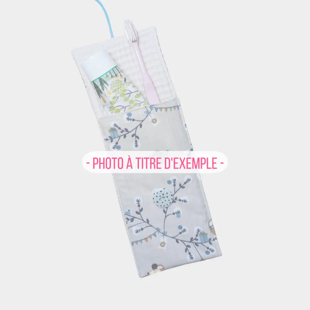 Sur commande-2-Exemple Trousse à Bijoux (4).webp