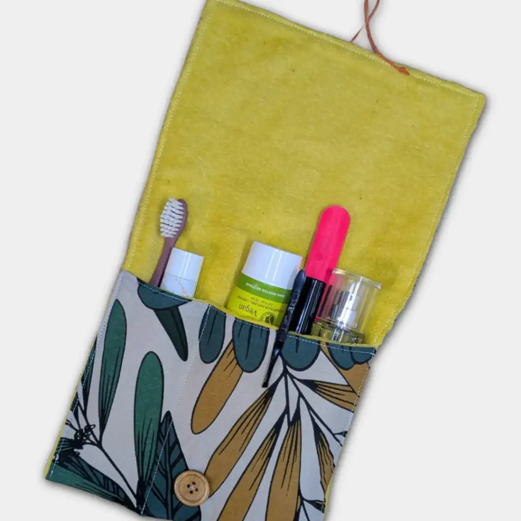 Trousse de toilette compacte