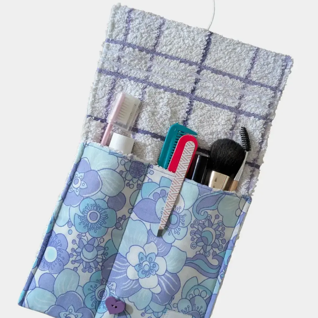 Trousse de toilette compacte