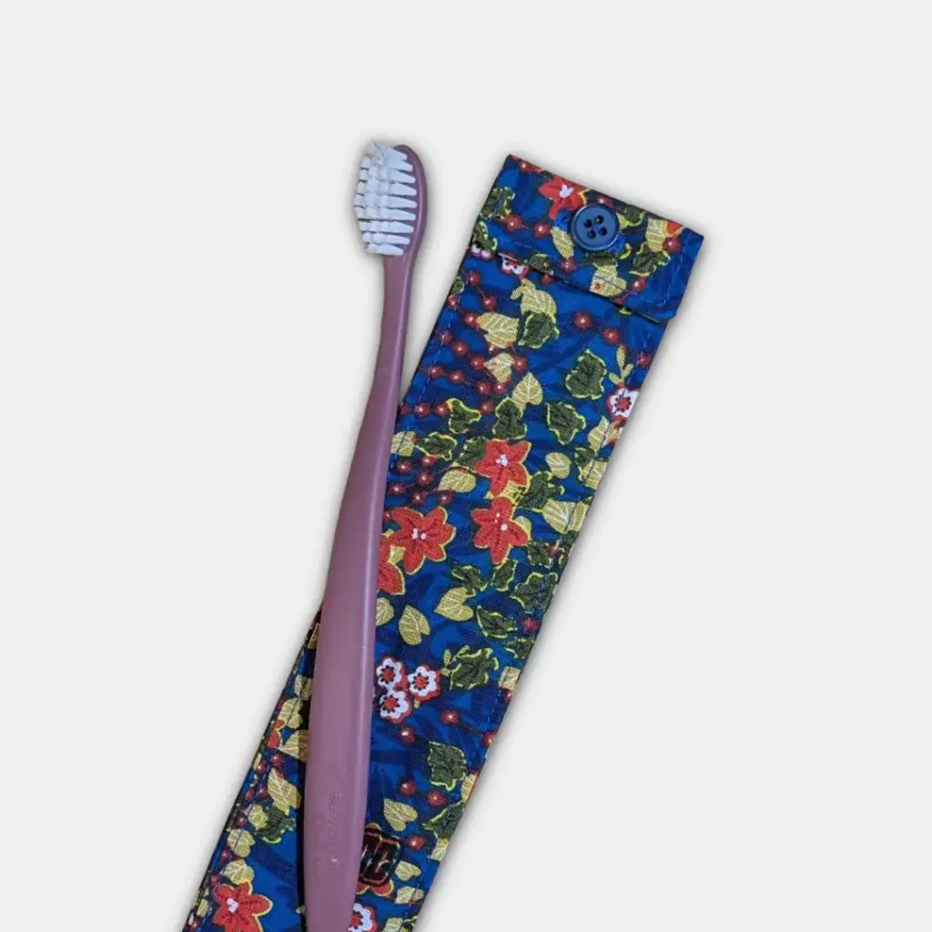 Mini étui brosse à dents