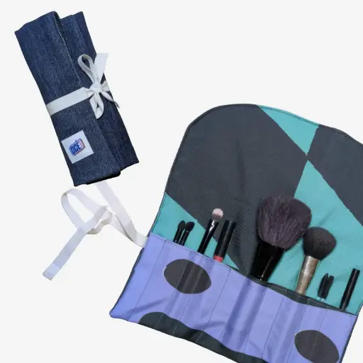 Trousse à pinceaux