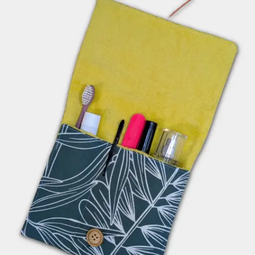 Trousse de toilette compacte