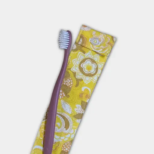 Mini étui brosse à dents